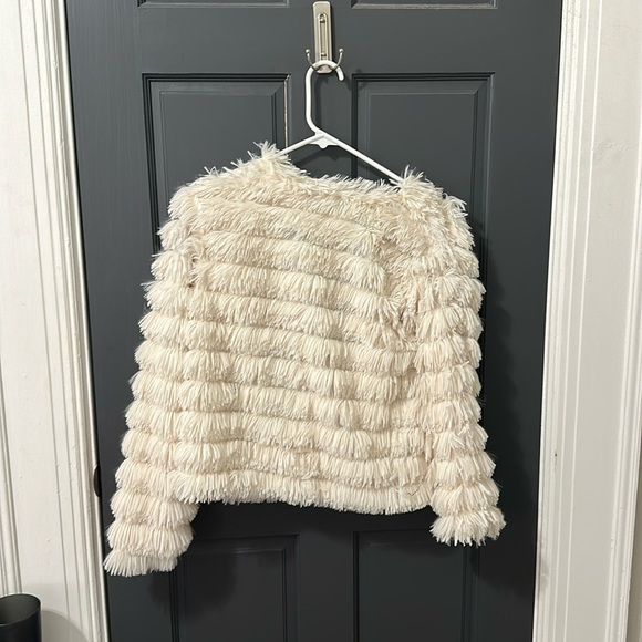 BRAND NEW shaggy cream jacket - Picture 3 of 3